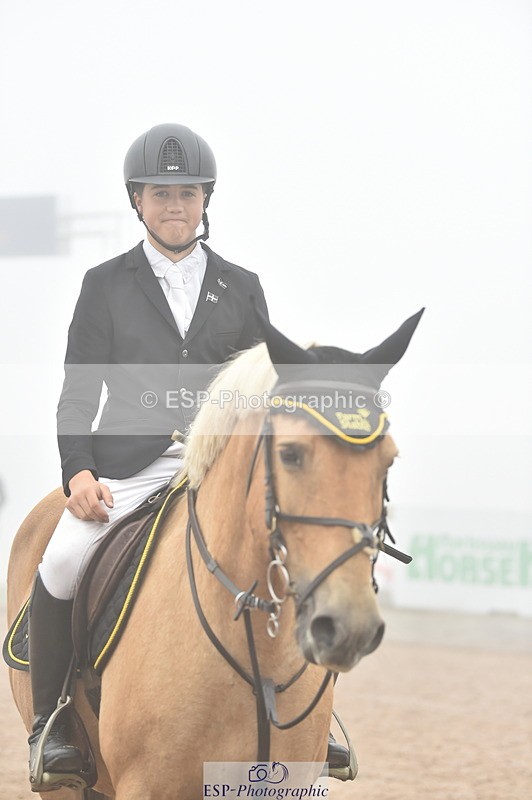 230902A-094524-00211 - Cls 1 Pony Intro 70cm