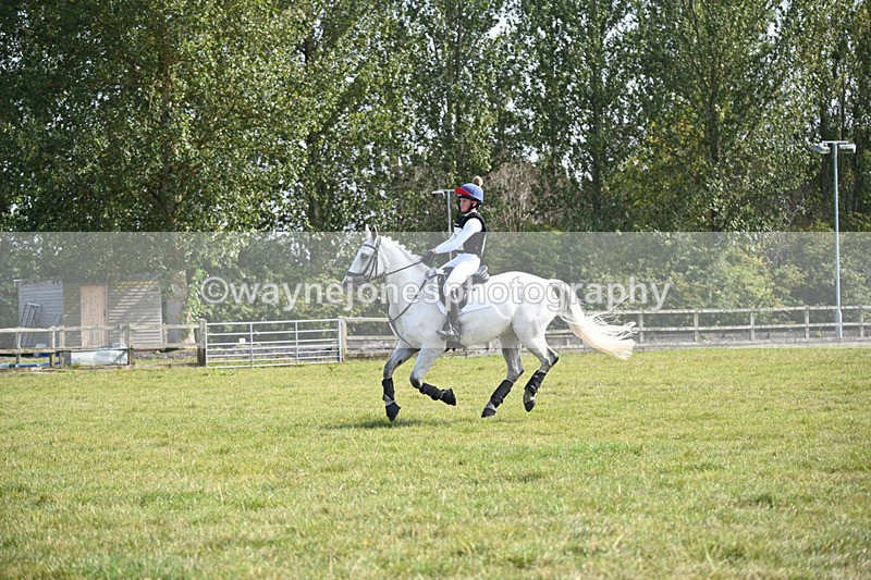 WJ6_2731 - 80cm XC Time 15:07 to 15:25