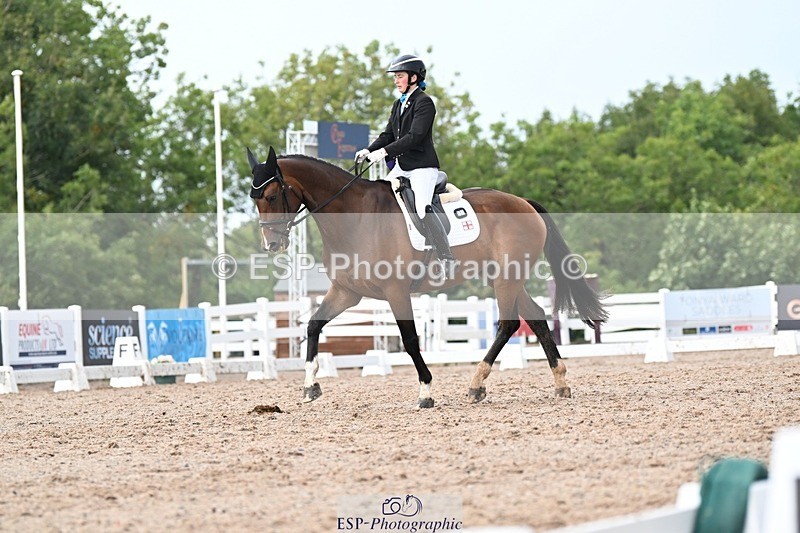 250907-130309-09928 - 031-Rebecca.ParsonageMr.T.STW