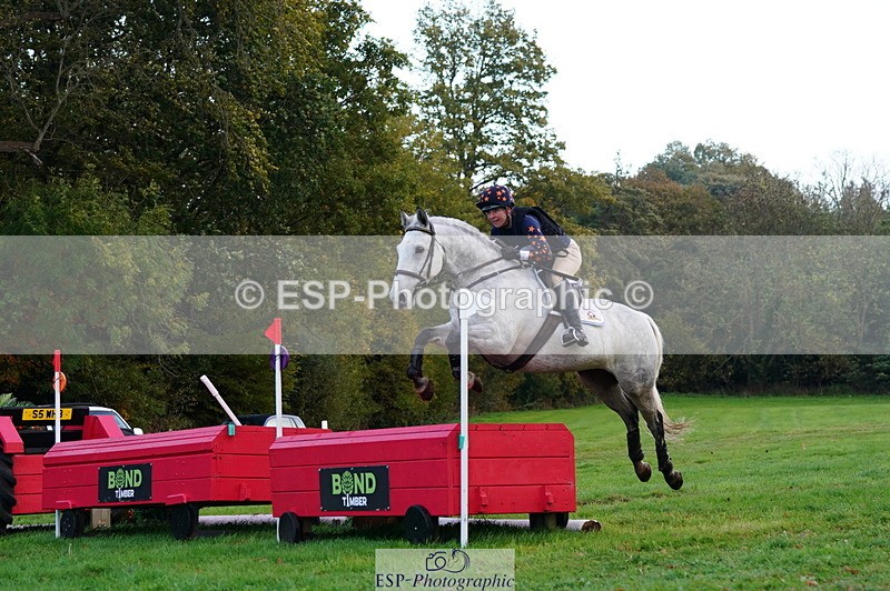 251025A-163034-22014 - H-606-Janine.Paterson