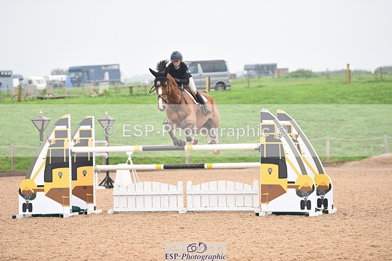 230916A-131150-05045 - Cls 16 National 1.30m