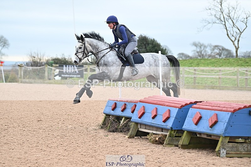 231217A-102058-00099 - 70cm