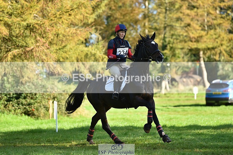 231022-104656-25387 - 234-HINDOCTRO-Louisa.Lockwood-XC