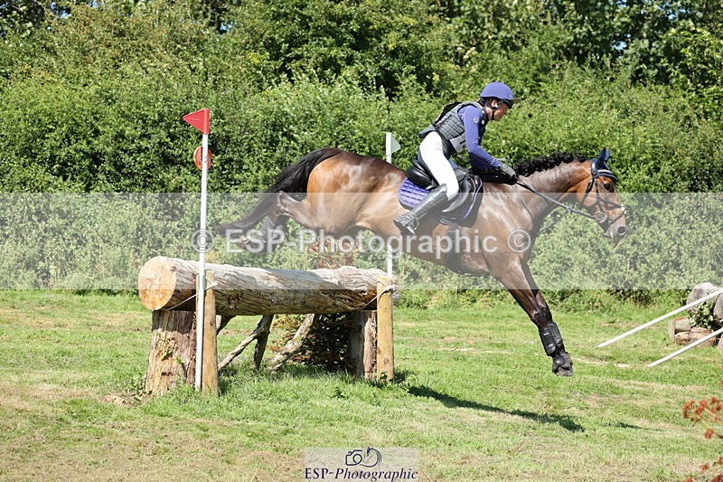 240811A-141115-04647 - 152-