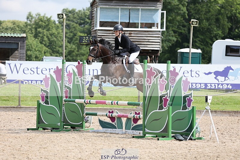 250614A-100539-05531 - Cls 26 British Novice and 90cm Open