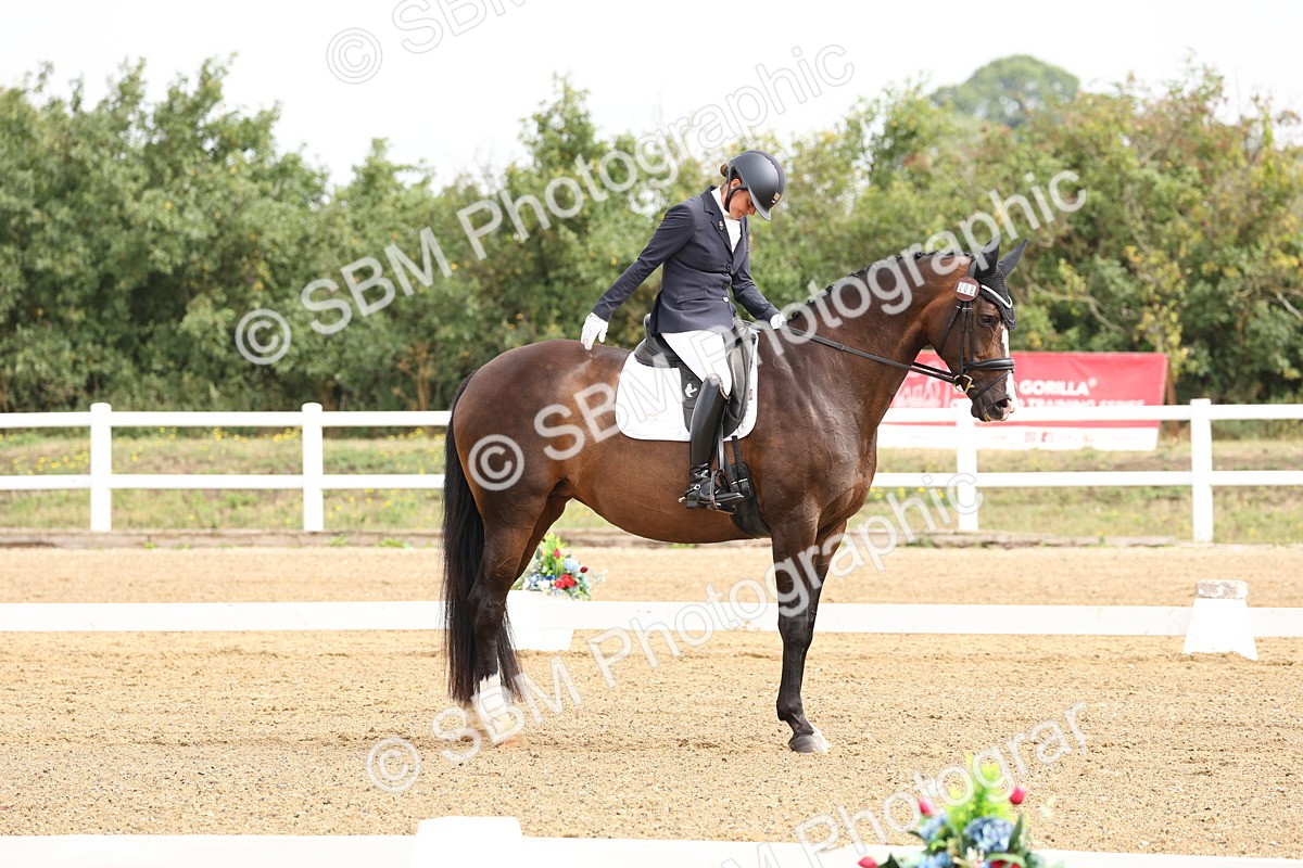 SBM_005513 - Class 6 - Novice 6 - 9.30-10.12