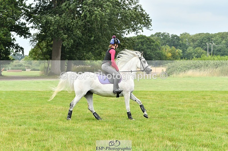 230817-123458-00661 - Theo's 1st Group - XC