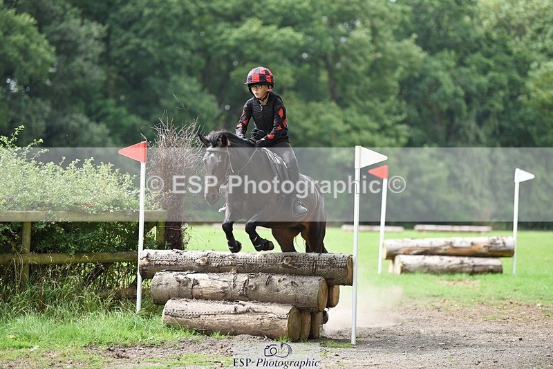 230817-153004-02378 - Kay's 2nd Group - XC