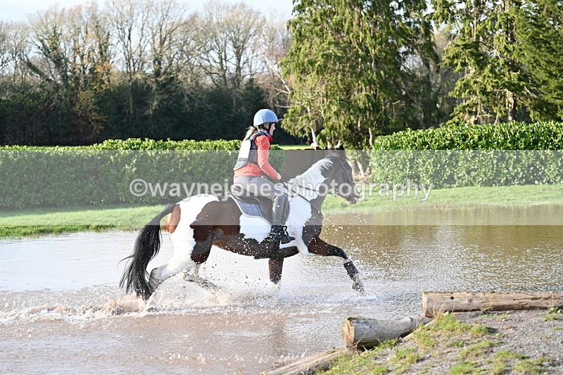 WJ7_9900 - Time 11:49 to 12:09