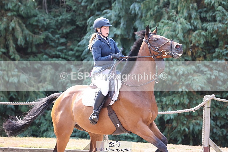 250816A-103422-00760 - Cls 3 Snr British Novice