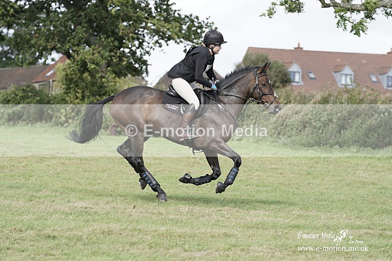  WWHT 031021 3188 - Intermediate (0.90m)  03/10/21