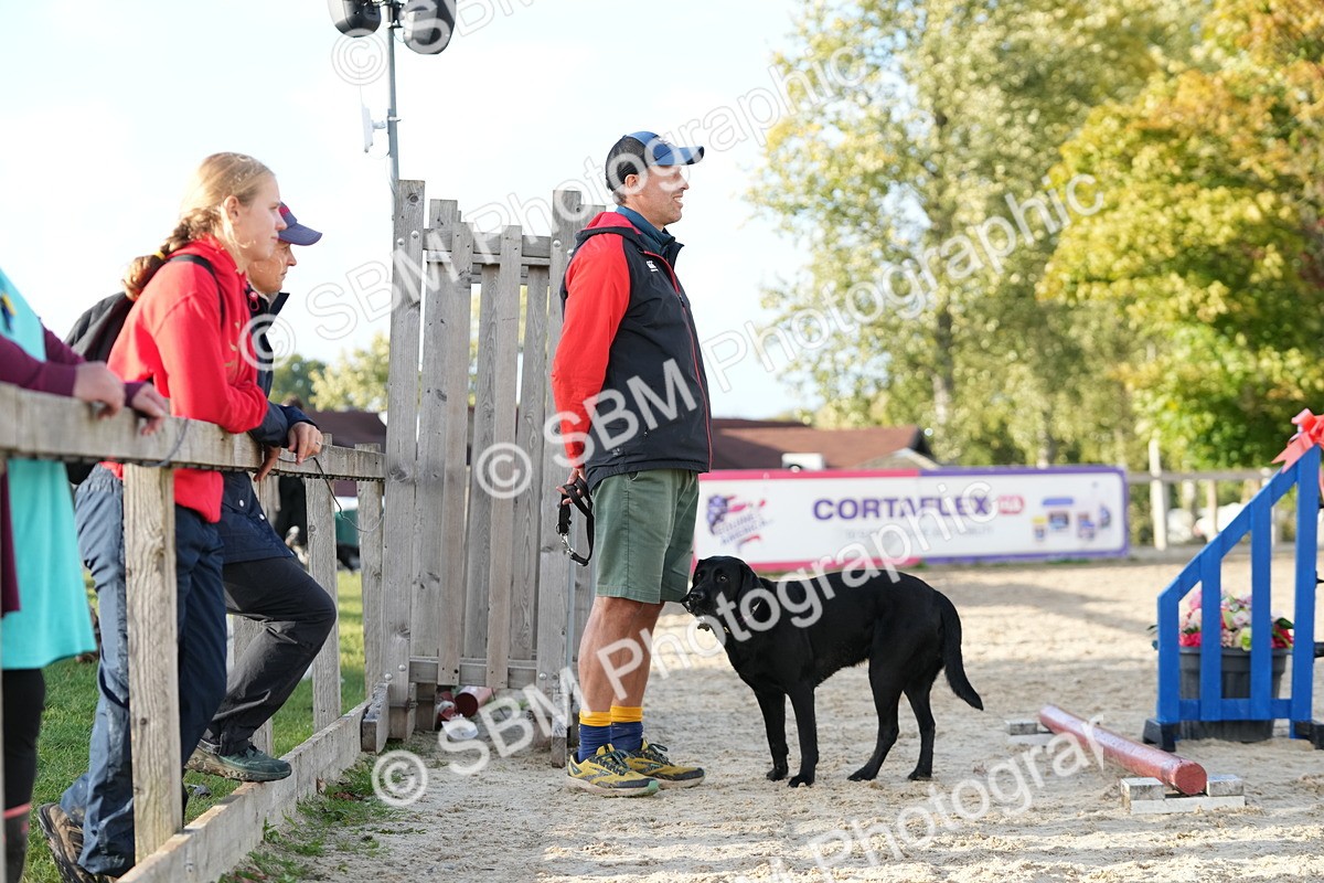 SBM_29352 - J44 - Horse & Hound Open 70cm