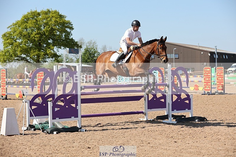 250430-153248-01437 - Cls 6 Foxhunter and 1.20m Open