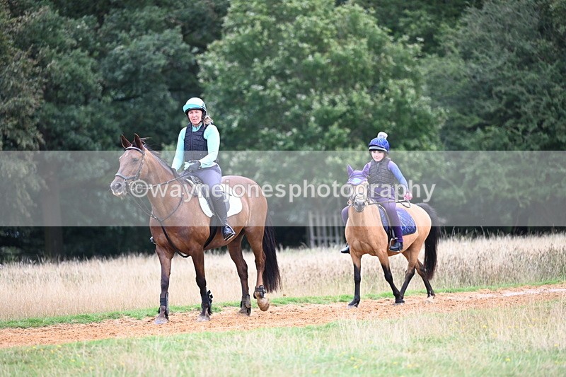 DSC_6133 - Time at Statue 12:17 to 12:44