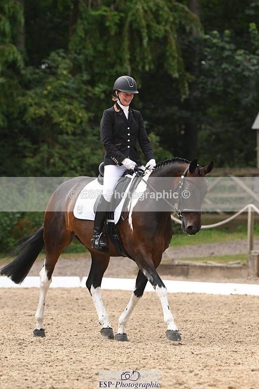 250719A-122228-04776 - 046-Sarah.Tancock-Fairly.Smart