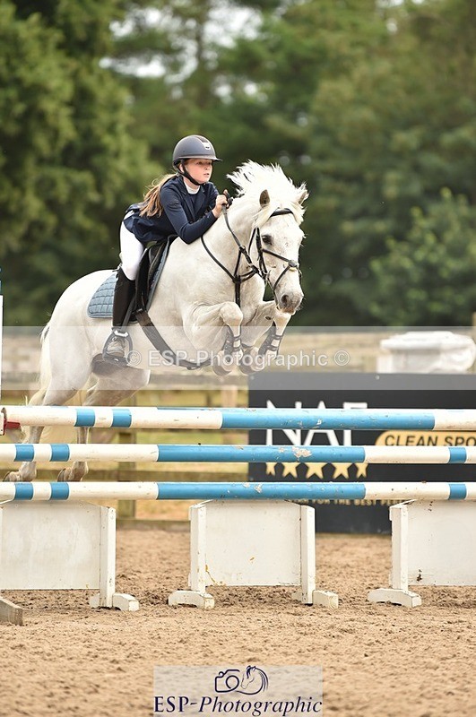 230618-144054-12958 - Cls 25 Pony Foxhunter & 1.10m Open