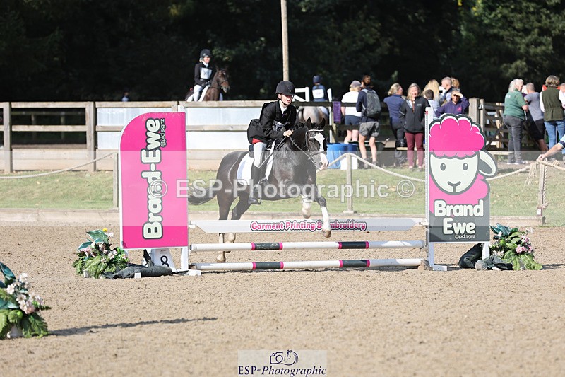 240823X-094138-14637 - 60cm R1 8.30 to 10.00