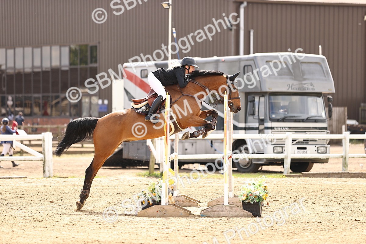 SBM_001862 - Class 10 - Senior British Discovery - 1.00m