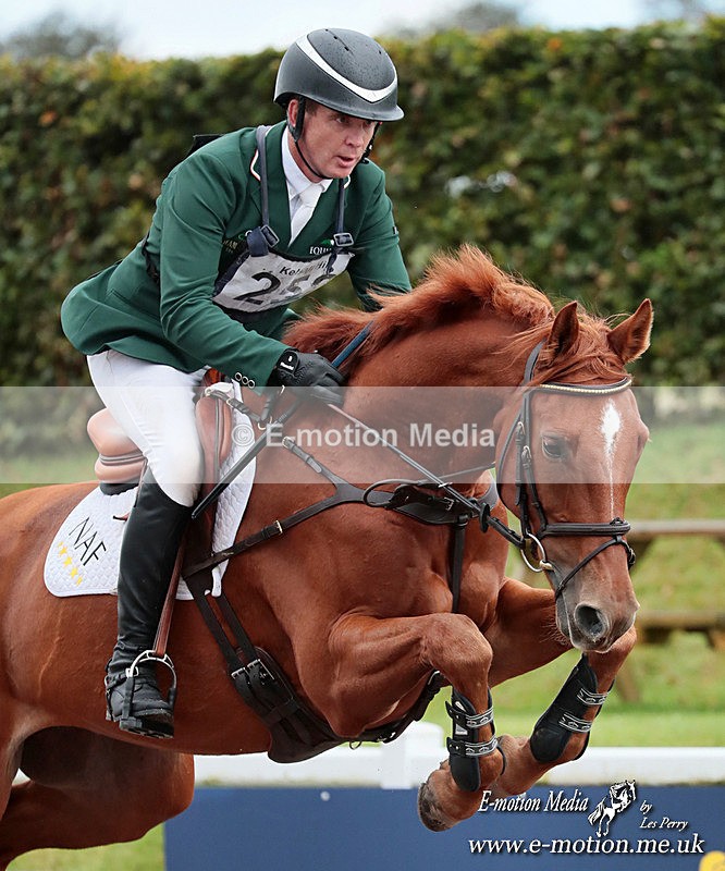 BESJ 280924 1908a - Equestrian