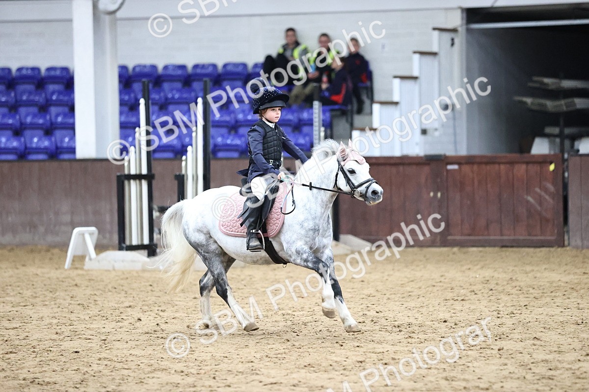 SBM_001382 - Class 5 - Henlow Veterinary Hospital 70cm