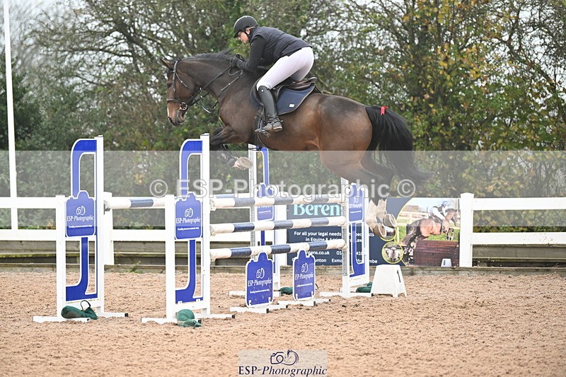 241102A-124420-04624 - SAT Cls 15 Foxhunter and 1.20m Open