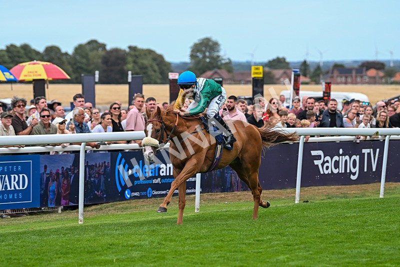 300825-Race 2-Shagraan-0681 - Race 2