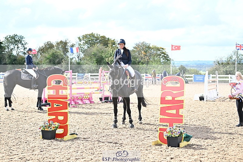 241005A-130209-03878 - SAT Cls 18 1.05m Amateur Jump Off and P