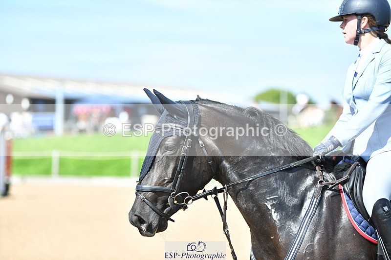 230903A-132437-04774 - Cls 15B U21 Intro 1m