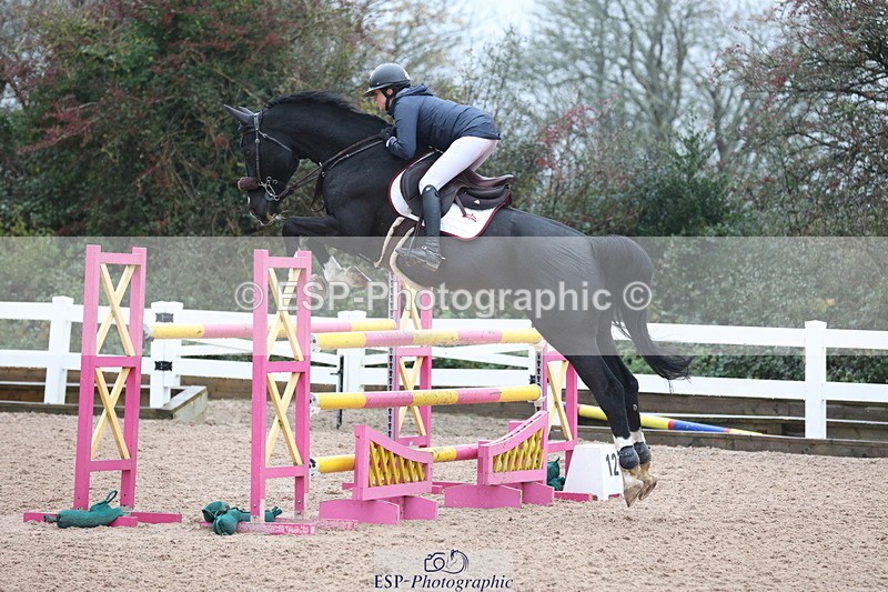 231112A-133434-04541 - Cls 20 Newcomers & 1.10m Open