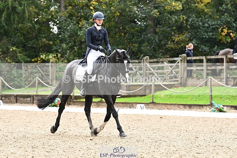 251023A-122211-02214 - B-144-Annabel.Carthy