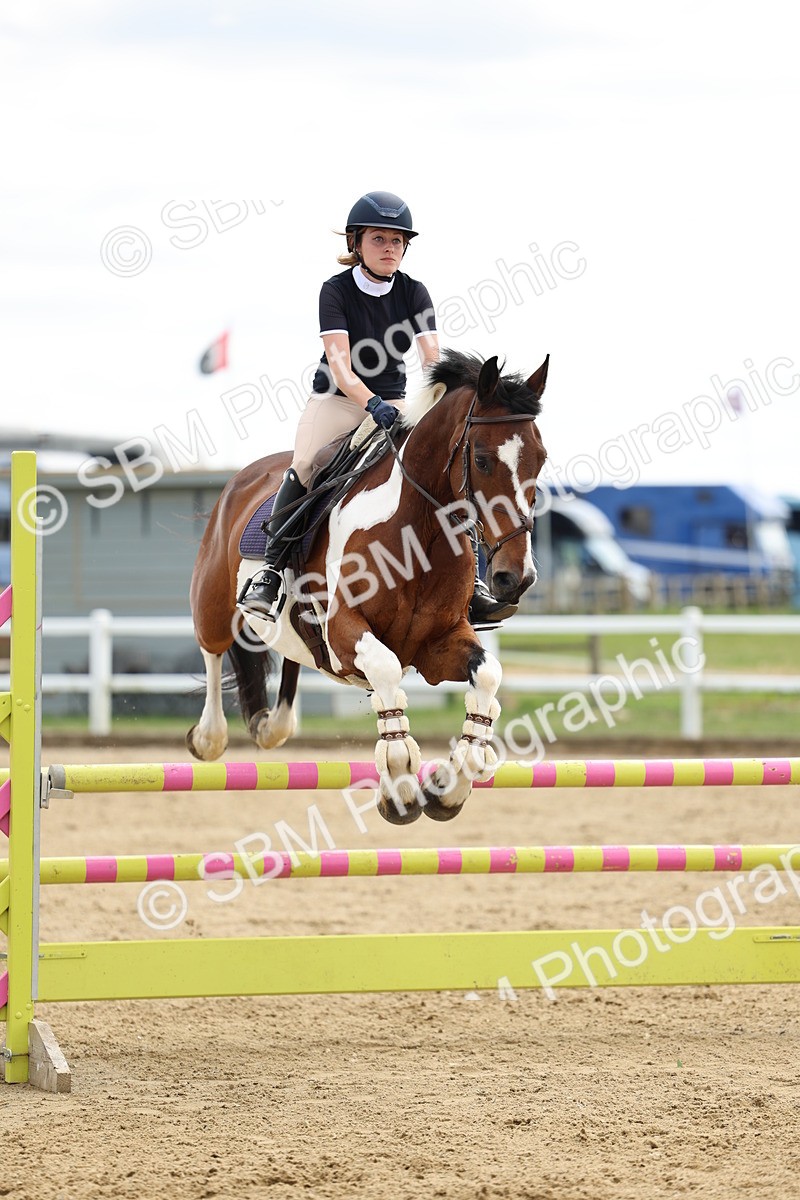 SBM_005287 - Class 18 - Senior 1.05m Open