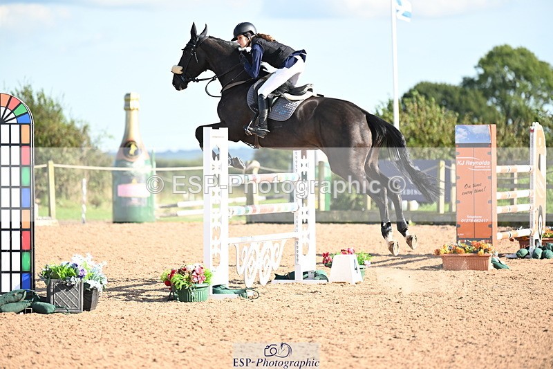 240913A-162022-05214 - Cls 18 National 1.40m Open