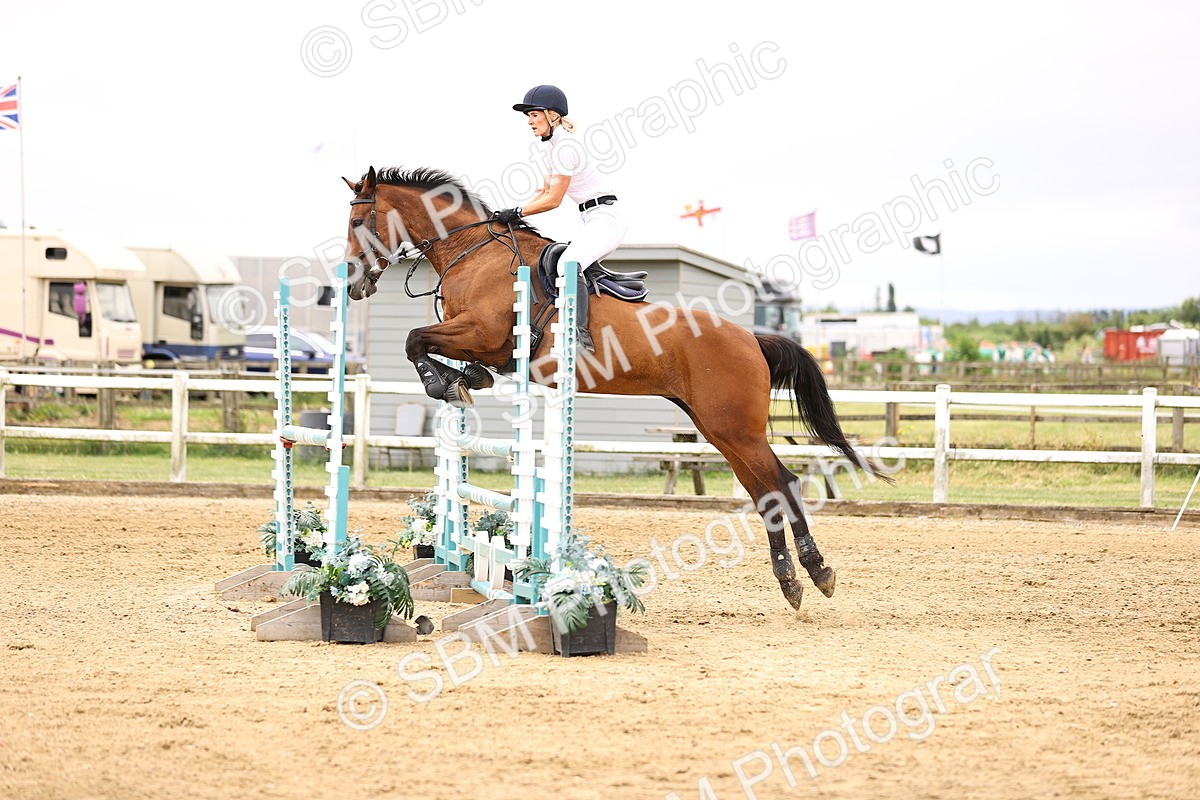 SBM_003198 - Class 21 - Senior Newcomers - 1.10m