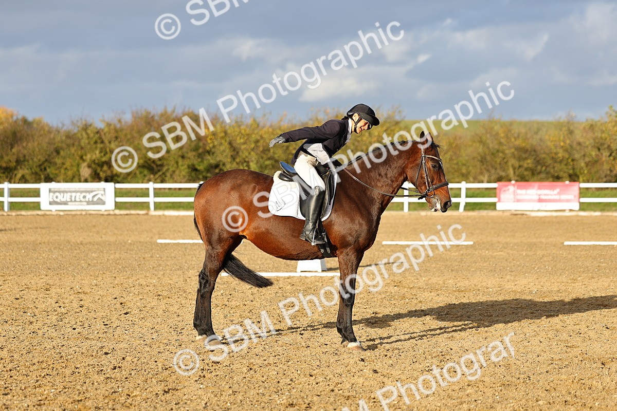SBM_002727 - Class 8-11 - Novice 1-E1