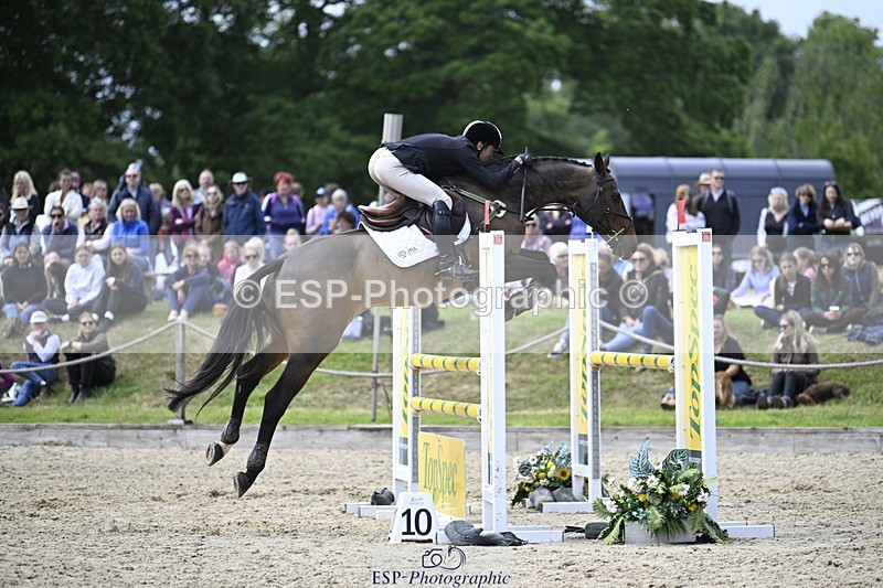 250525A-153412-18276 - C-270-Kento.Nagura-VINCI.DE.LA.VIGNE.JRA