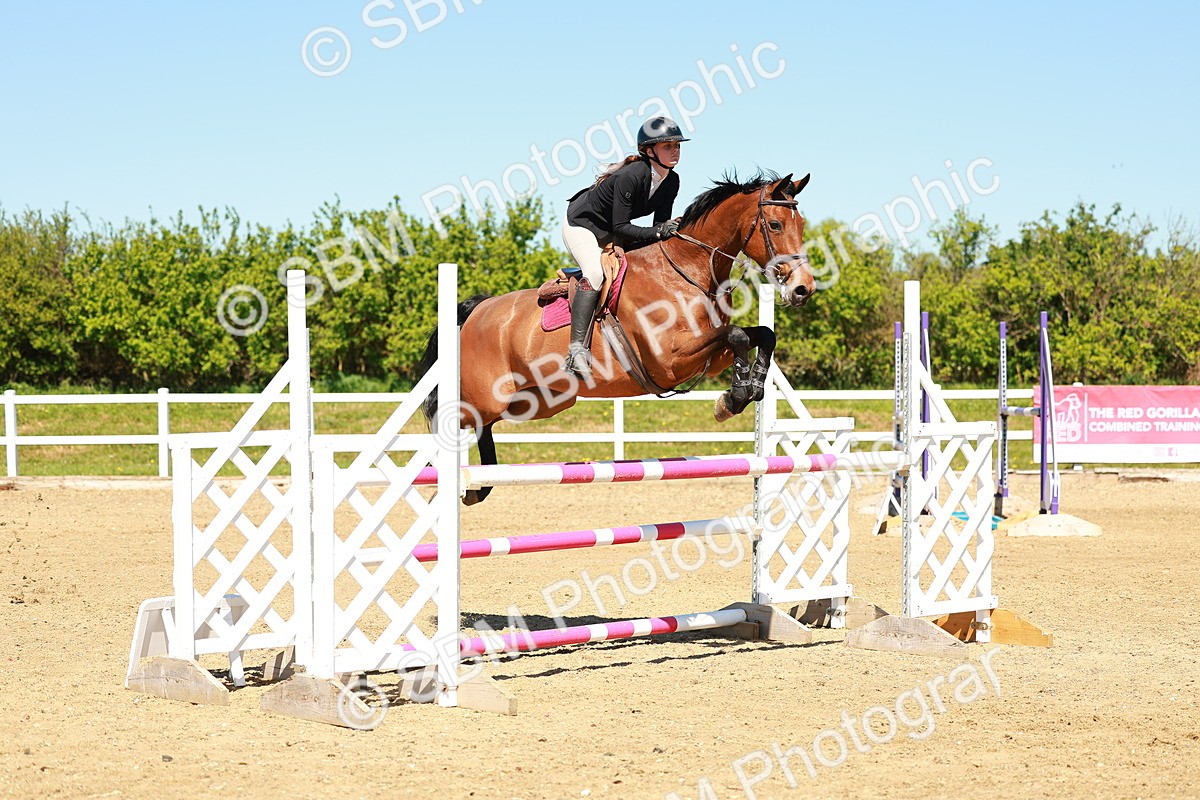SBM_001362 - Class 4 - Senior Newcomers 1.10m