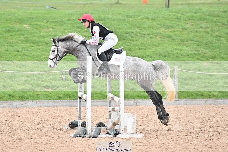 250118-110924-00609 - Cls 2 A&B 80cm 10.45 to 11.40