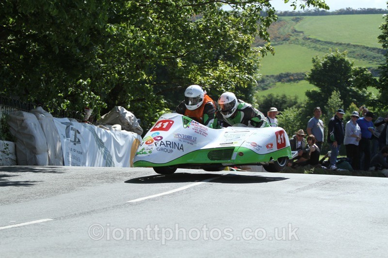IMG_2705 - Sidecar Race 2 - TT 2013