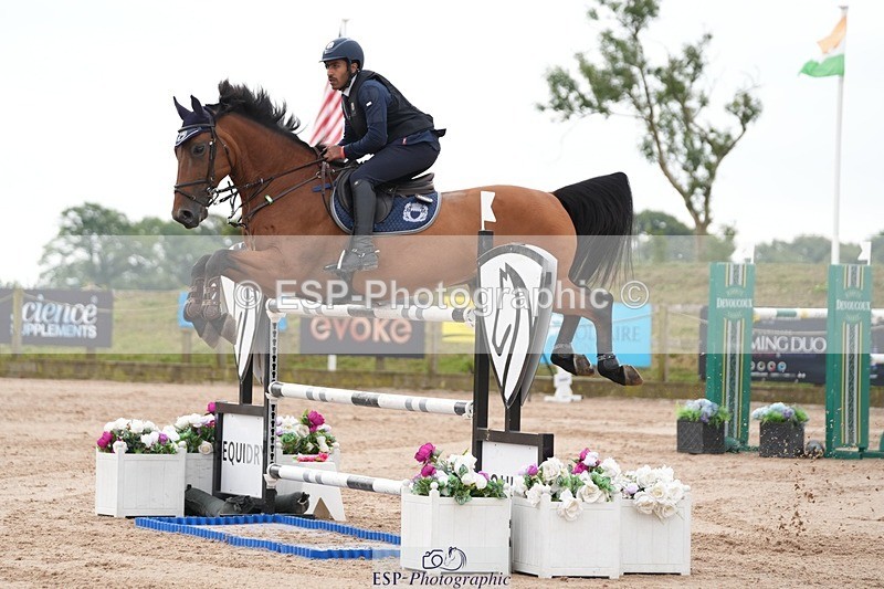 250718-115443-10148 - Cls 2, 3 Star Small Tour Break til End