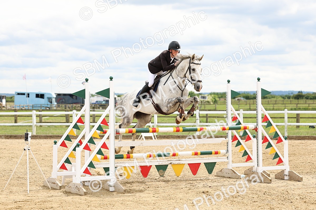 SBM_006138 - Class 19 - Senior Newcomers - 1.10m