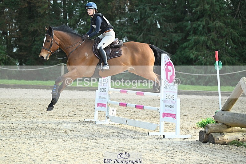 250309A-154313-02120 - Cls 03 90cm 15.05 to End