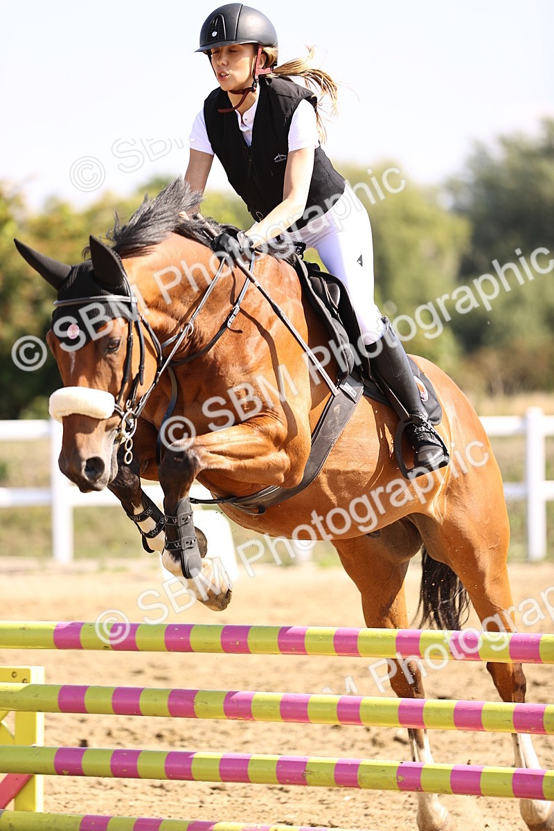 SBM_005770 - Class 9 - Senior British Novice - 90cm