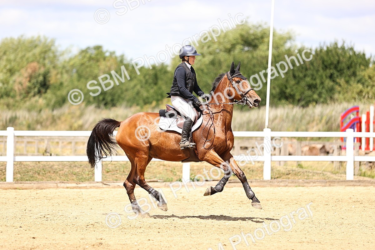 SBM_013989 - Class 14 - Senior Discovery - 1.00m Open