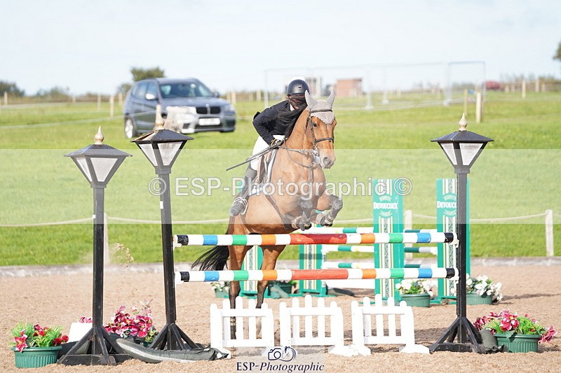 241005A-162616-05215 - SAT Cls 12 Snr Fox & 1.20m Open