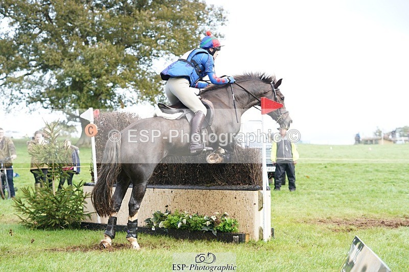 231021-134606-17421 - 440-LODOR.CARL-Katie.Mathias-SC+XC