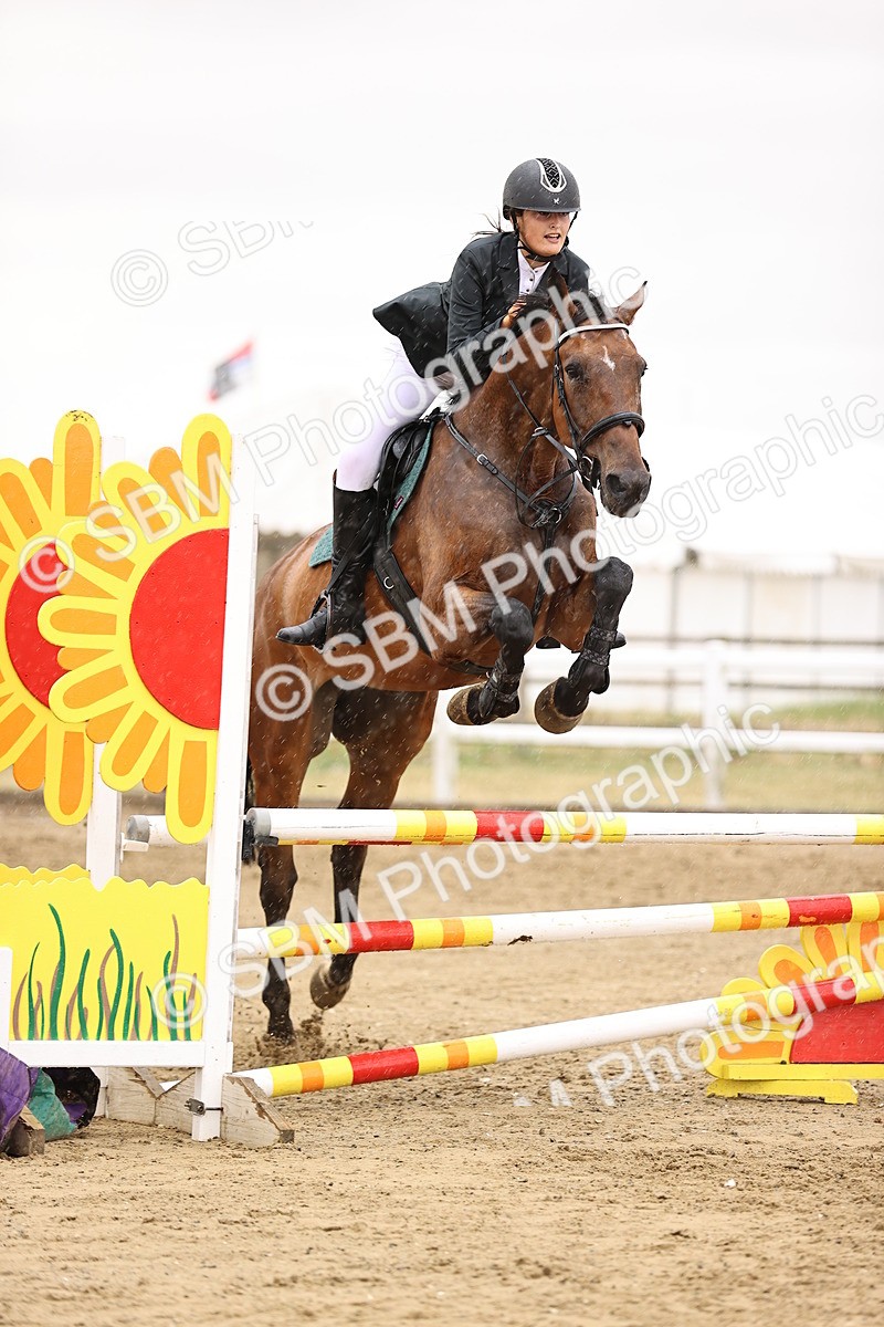 SBM_025044 - Class 9 - Senior British Novice - 90cm