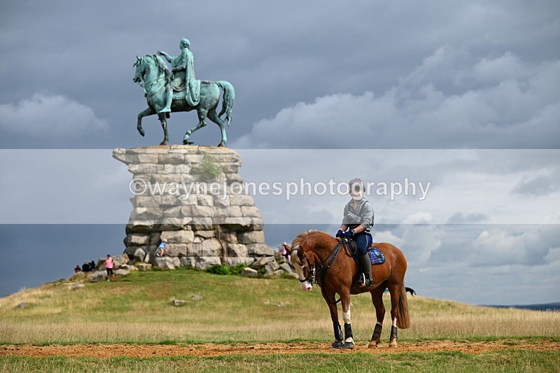 DSC_4616 - Time at Statue 11:10 to 11:42
