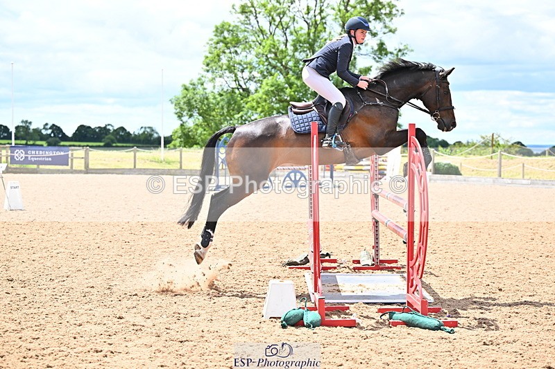 240608A-124523-02375 - Cls 4 Snr Newcomers and 1.10m Open