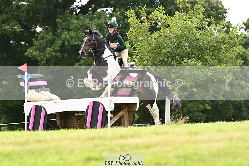 240825X-144444-35481 - 80cm XC 14.30 to 15.30