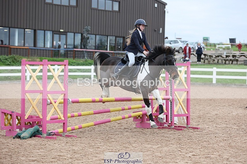 241116X-100117-00692 - Cls 08 Pony Winter Nov Champs